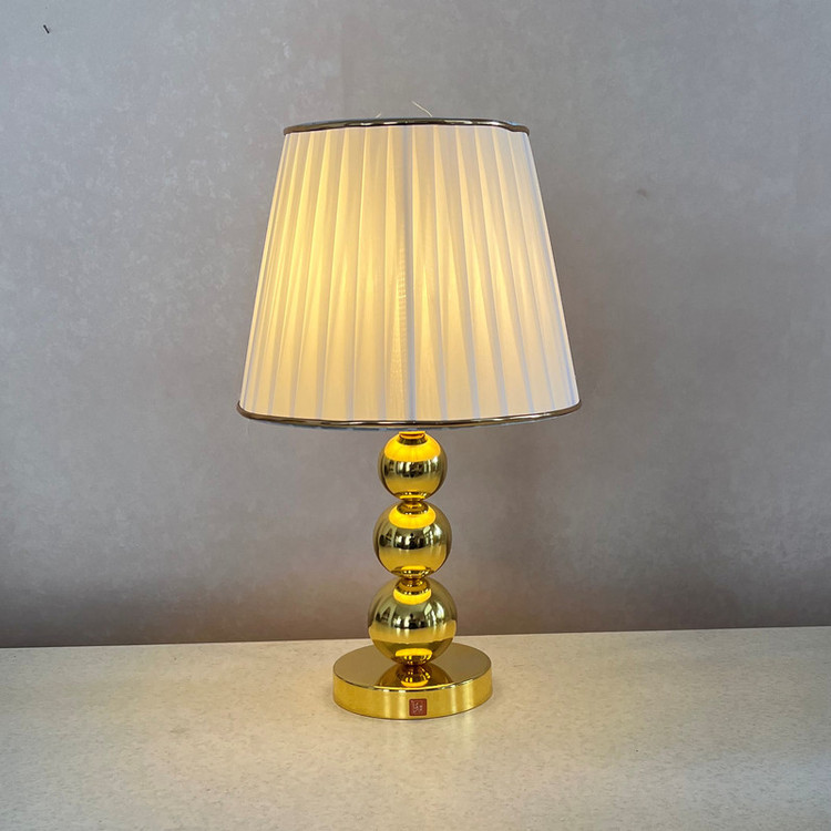 آباژور رومیزی مدل NHM -678GOLD- 28